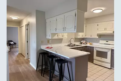 975  Manor Dr #83, Neenah, WI 54956 - Photo 7