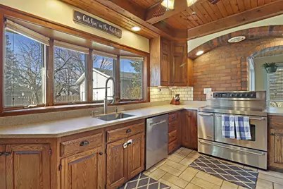 125  Kendall St, Burlington, WI 53105 - Photo 9