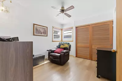 8205 W Beloit Rd, West Allis, WI 53219 - Photo 15