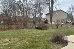 1214 Cherrywood Dr, Waukesha, WI 53188 - Photo 13