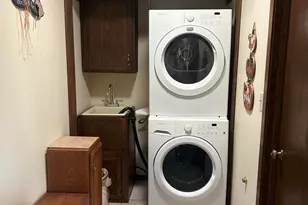 1214 Cherrywood Dr, Waukesha, WI 53188 - Photo 11