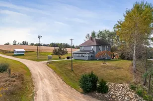 S5975 Plainview Rd, Liberty, WI 54664 - Photo 1