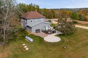 S5975 Plainview Rd, Liberty, WI 54664 - Photo 7