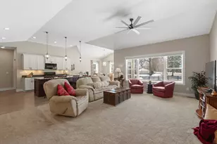 N54W23830 Limestone Ct, Sussex, WI 53089 - Photo 3