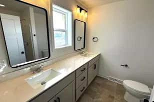 1069 Fairway Ct, Sheboygan Falls, WI 53085 - Photo 19