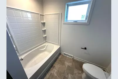 1069  Fairway Ct, Sheboygan Falls, WI 53085 - Photo 15