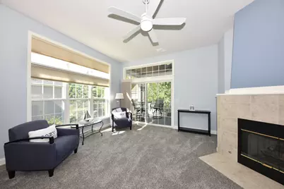 N59W17764  Meadow Ct, Menomonee Falls, WI 53051 - Photo 3