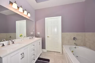 N59W17764  Meadow Ct, Menomonee Falls, WI 53051 - Photo 23