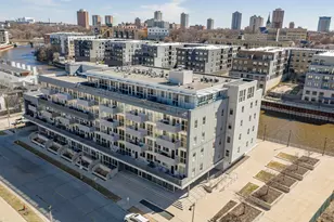 1902 N Commerce St, Milwaukee, WI 53212 - Photo 1