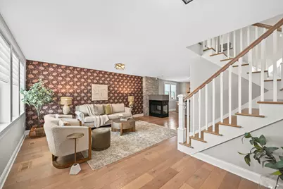 2322 S Lenox St, Milwaukee, WI 53207 - Photo 5