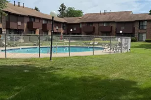 9061 N Park Plaza Ct, Brown Deer, WI 53223 - Photo 3