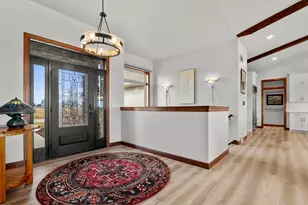 2345 Silveridge Dr, Manitowoc, WI 54220 - Photo 3