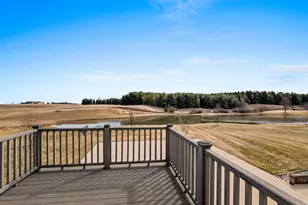 2345 Silveridge Dr, Manitowoc, WI 54220 - Photo 53