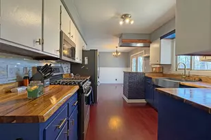 3766 Maplewood Ct, Richfield, WI 53033 - Photo 5