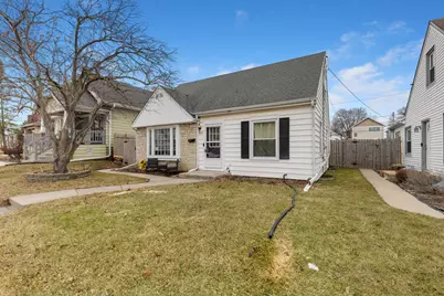 2331 S 61st St, West Allis, WI 53219 - Photo 21