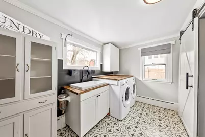 517  McCall St, Waukesha, WI 53186 - Photo 21