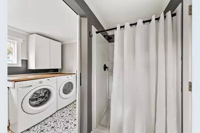 517  McCall St, Waukesha, WI 53186 - Photo 41