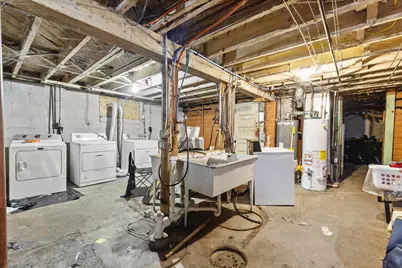 6410 W National Ave, West Allis, WI 53214 - Photo 7