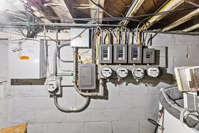 6410 W National Ave, West Allis, WI 53214 - Photo 11