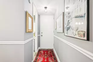 1919 N Summit Ave, Milwaukee, WI 53202 - Photo 3