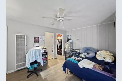 2276 N 94th St, Wauwatosa, WI 53226 - Photo 13