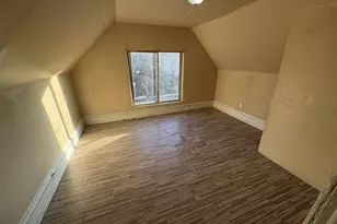 1120 W Chambers St, Milwaukee, WI 53206 - Photo 9