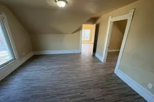 1120 W Chambers St, Milwaukee, WI 53206 - Photo 13