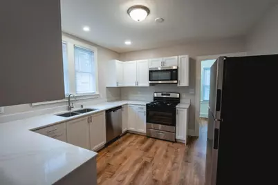 454 W Kilbourn Ave, West Bend, WI 53095 - Photo 7