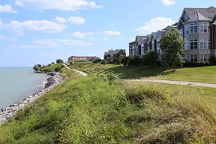 4120 S Lake Dr, Saint Francis, WI 53225 - Photo 15