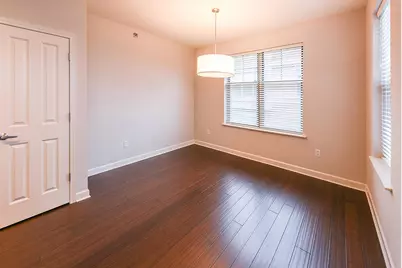 4120 S Lake Dr #450, Saint Francis, WI 53225 - Photo 13