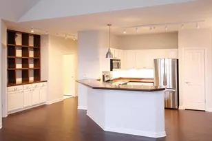 4120 S Lake Dr, Saint Francis, WI 53225 - Photo 5