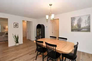 1870 Nottingham Dr, Racine, WI 53182 - Photo 9