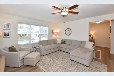 1870  Nottingham Dr, Racine, WI 53182 - Photo 3