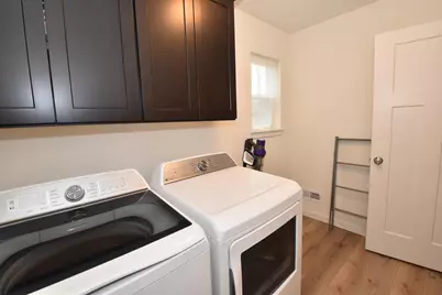 1870  Nottingham Dr, Racine, WI 53182 - Photo 15