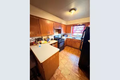 2048 N 35th St, Milwaukee, WI 53208 - Photo 7