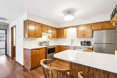 710  St Paul Dr, Slinger, WI 53086 - Photo 9