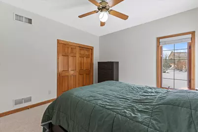 W177N5440  Legend Ct, Menomonee Falls, WI 53051 - Photo 33