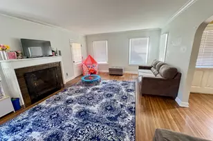 12 E Rockwell St, Elkhorn, WI 53121 - Photo 5