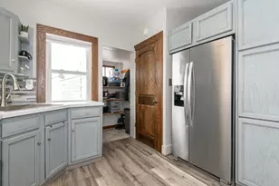 912 Blackstone Ave, Waukesha, WI 53186 - Photo 7