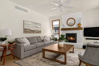 867  Olympic Dr, Onalaska, WI 54650 - Photo 15