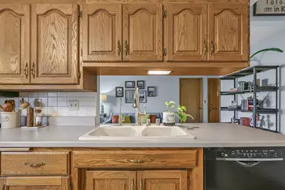 13500 W Old Oak Ln, New Berlin, WI 53151 - Photo 21