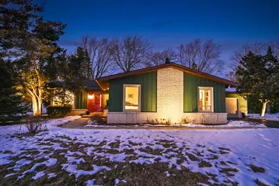 13500 W Old Oak Ln, New Berlin, WI 53151 - Photo 5