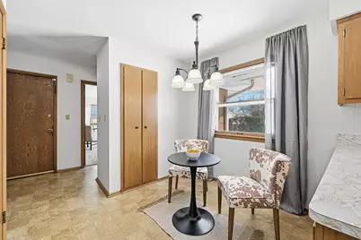 2868 N 118th St, Wauwatosa, WI 53222 - Photo 17