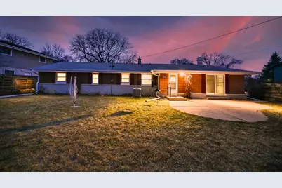 2868 N 118th St, Wauwatosa, WI 53222 - Photo 31