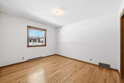 2868 N 118th St, Wauwatosa, WI 53222 - Photo 25