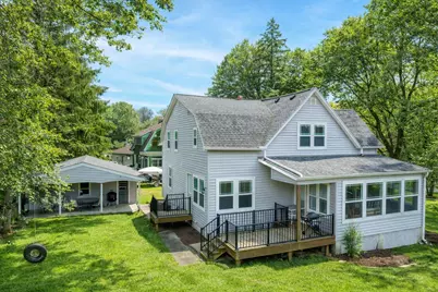 812  Van Slyke Dr, Fontana, WI 53125 - Photo 5