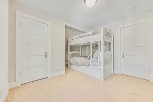 812 Van Slyke Dr, Fontana, WI 53125 - Photo 39