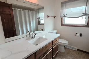 W165N10602 Wagon Trail, Germantown, WI 53022 - Photo 19