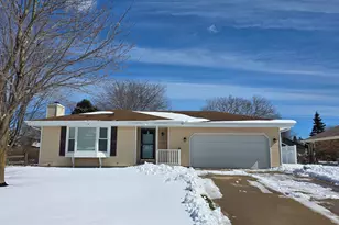 W165N10602 Wagon Trail, Germantown, WI 53022 - Photo 1