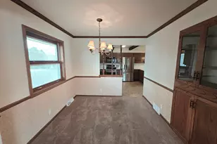 W165N10602 Wagon Trail, Germantown, WI 53022 - Photo 9